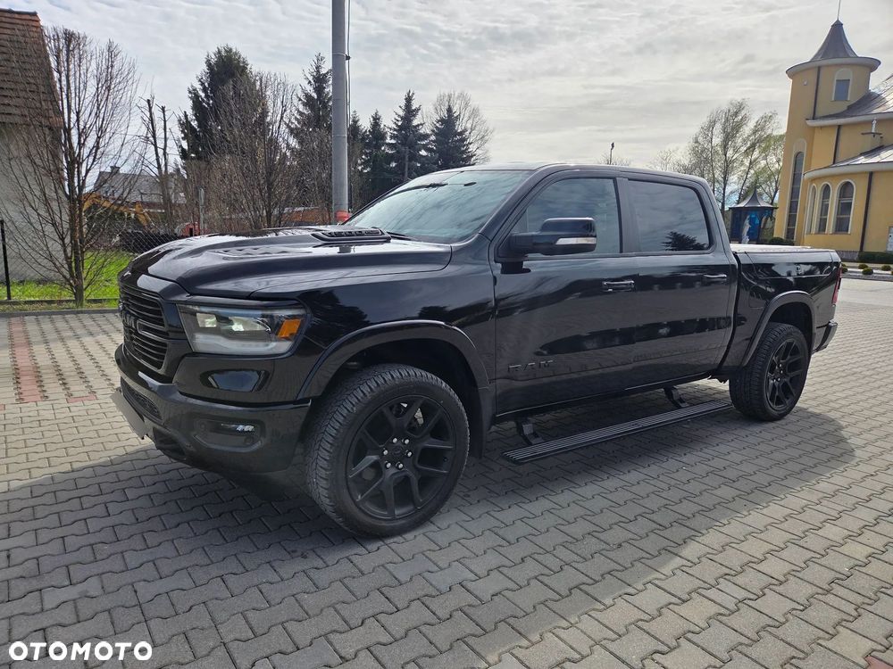 RAM 1500 5.7 Crew Cab Longbed Laramie Black - 19