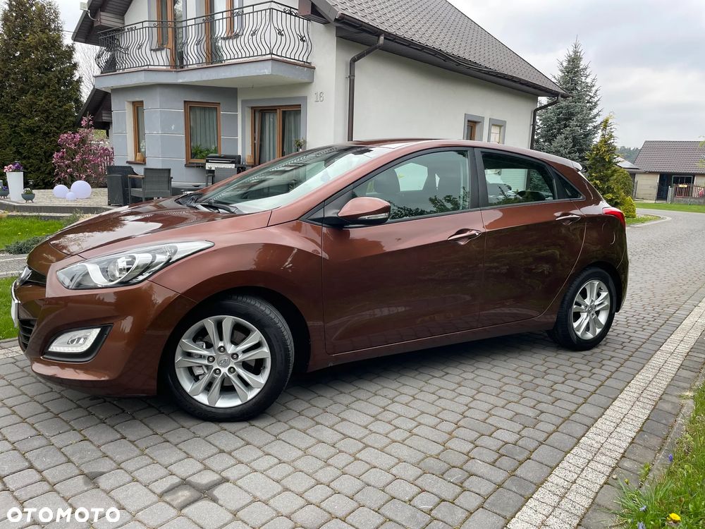 Hyundai i30 1.4 Comfort - 25