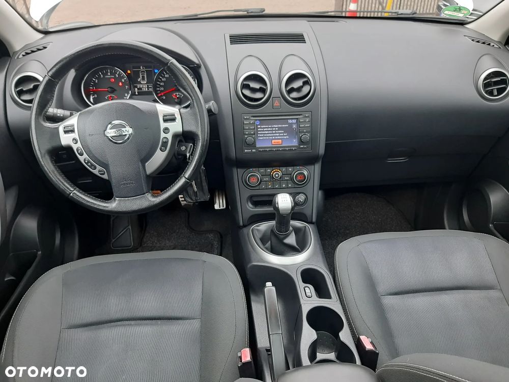 Nissan Qashqai 1.6 Tekna - 23