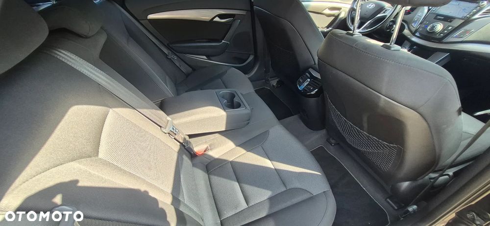 Hyundai i40 Kombi 1.6 Trend - 12