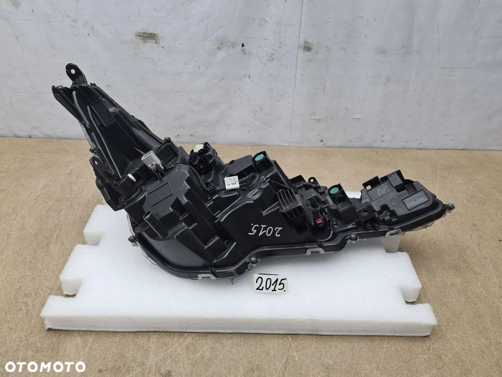 Toyota Corolla E21 kombi/HB 81150-02S60 lampa lewy lewa przednia przód - 6