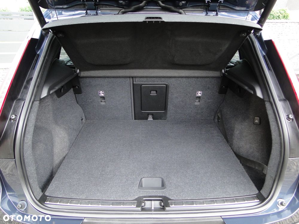 Volvo XC 40 D3 AWD Inscription - 16