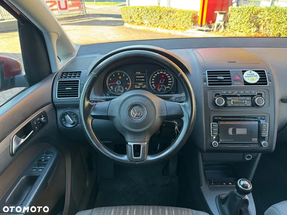 Volkswagen Touran 1.4 TSI Cross - 11