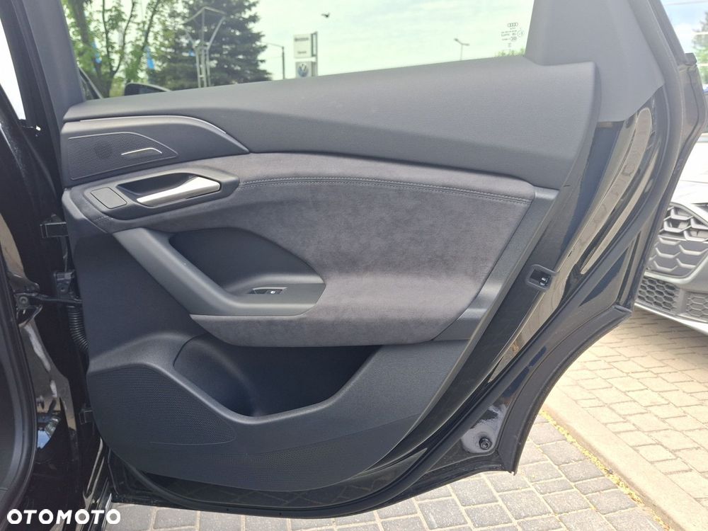 Audi A6 Sportback e-tron - 16