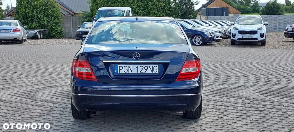 Mercedes-Benz Klasa C - 22