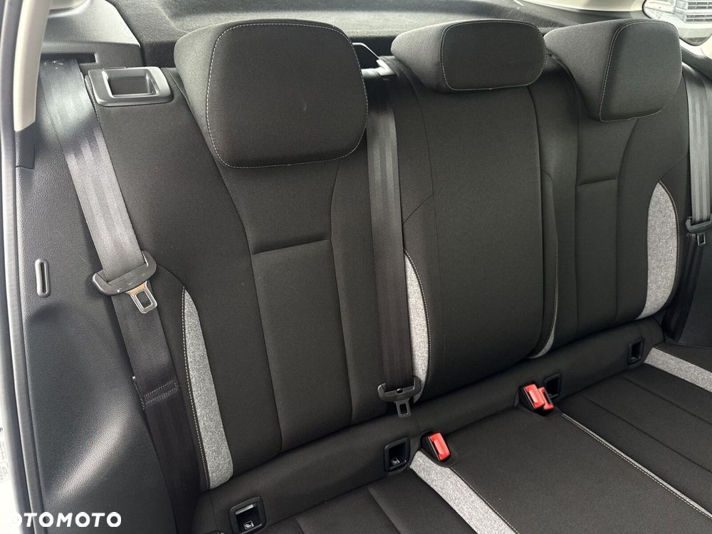 Skoda Kamiq 1.0 TSI Selection DSG - 35