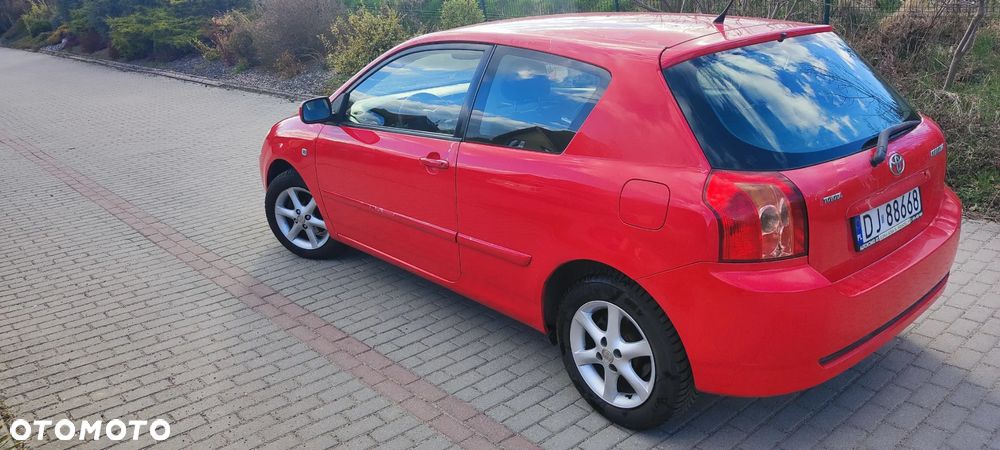 Toyota Corolla 1.4 VVT-i Dynamic - 5