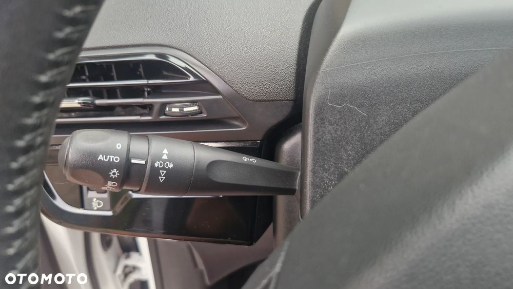 Citroën C4 Picasso BlueHDi 100 Stop&Start Attraction - 26