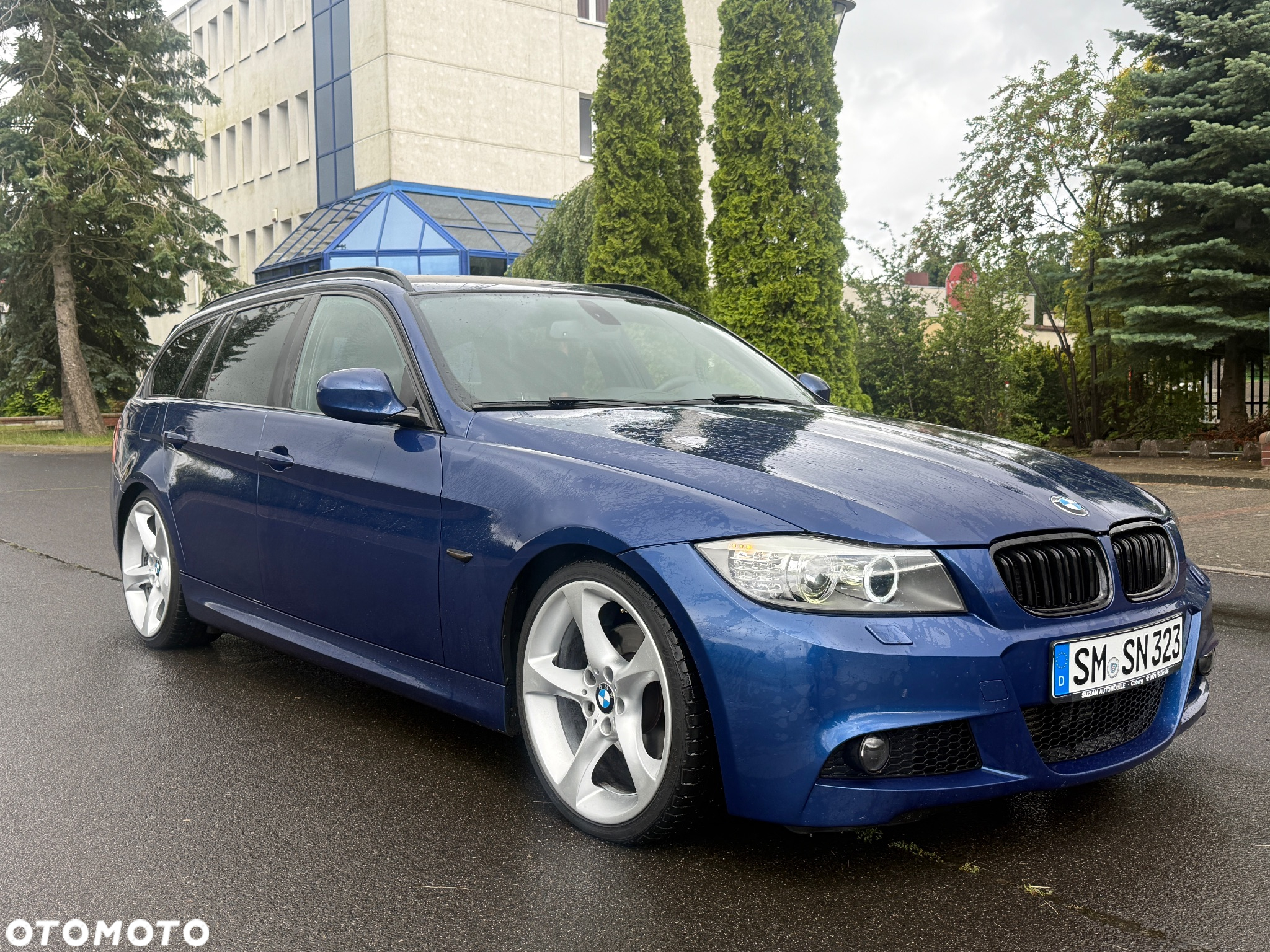 BMW Seria 3 320d DPF Touring Blue Performance Edition Lifestyle - 7