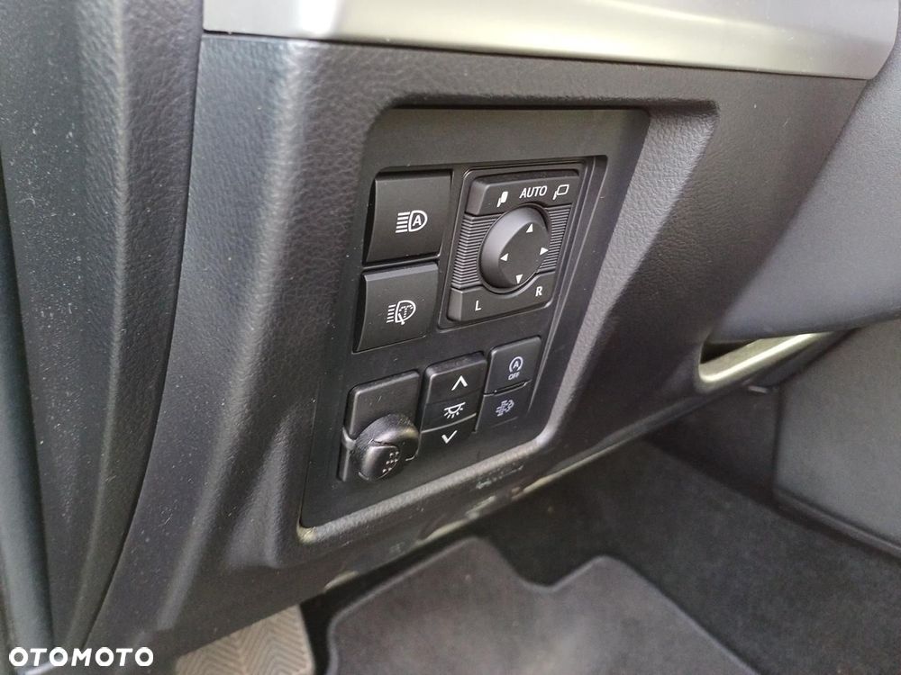 Toyota Land Cruiser LC 2.8 D-4D Executive - 23