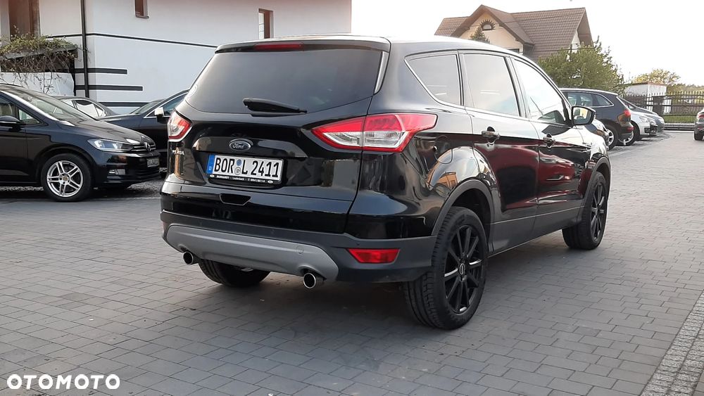 Ford Kuga - 4