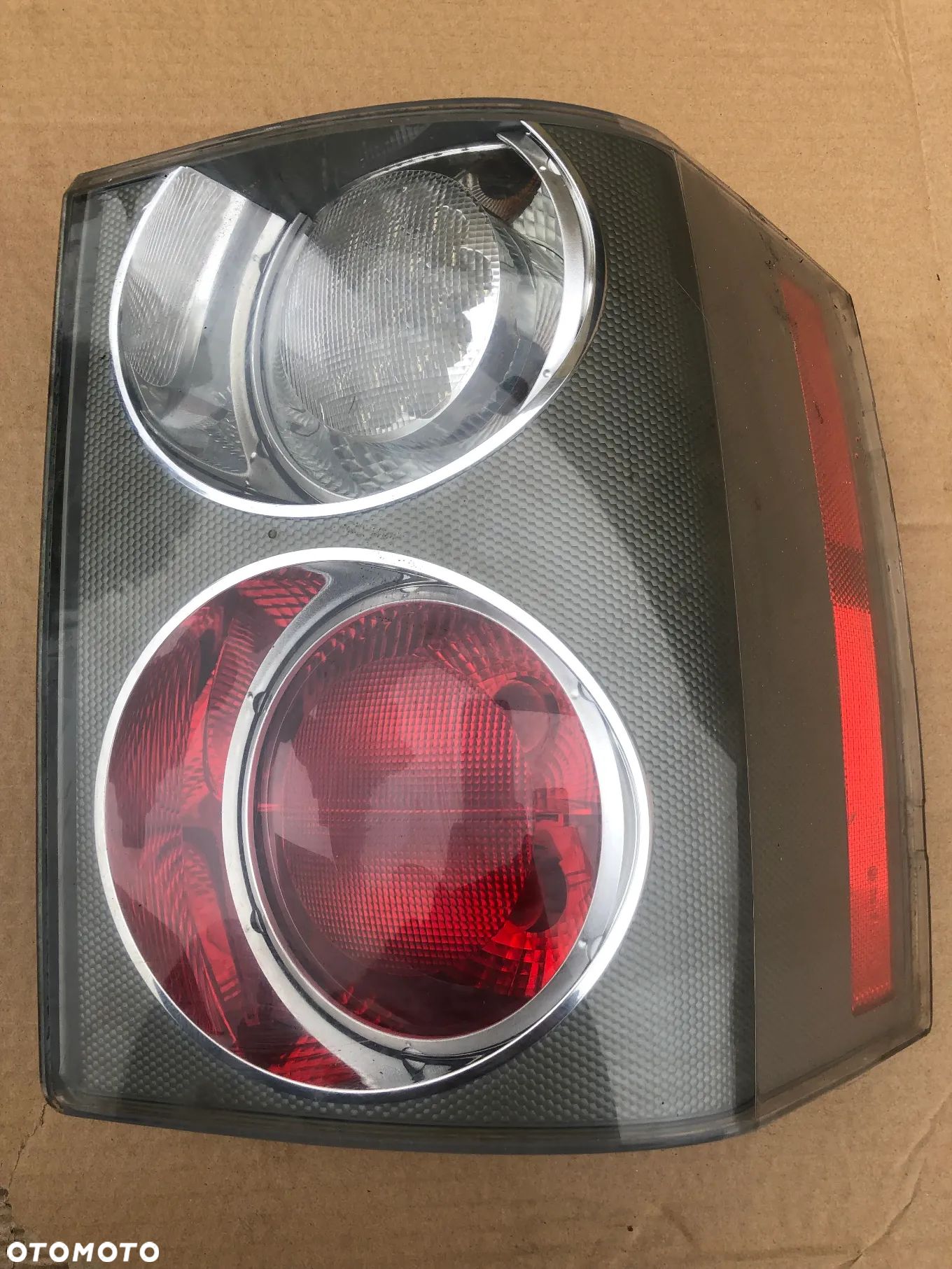 Lampa tylna prawa XFB500262 Range Rover 3 III LM L322 2005-09 - 1