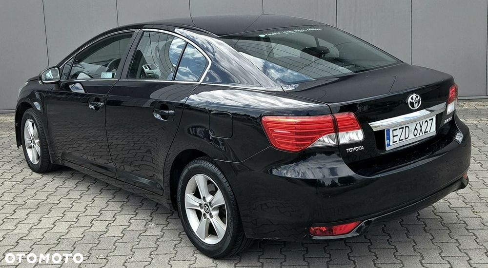 Toyota Avensis 2.0 D-4D Sol - 36