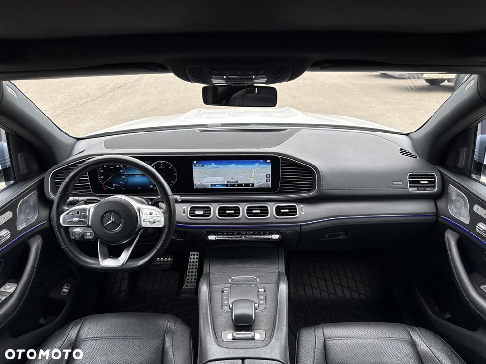 Mercedes-Benz GLS - 20