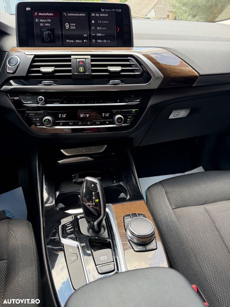 BMW X3 xDrive20d AT Advantage - 12