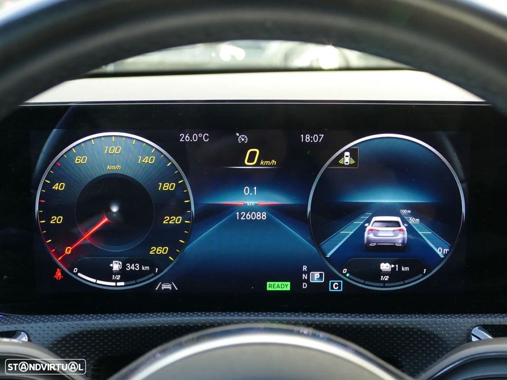 Mercedes-Benz CLA 250 e - 17