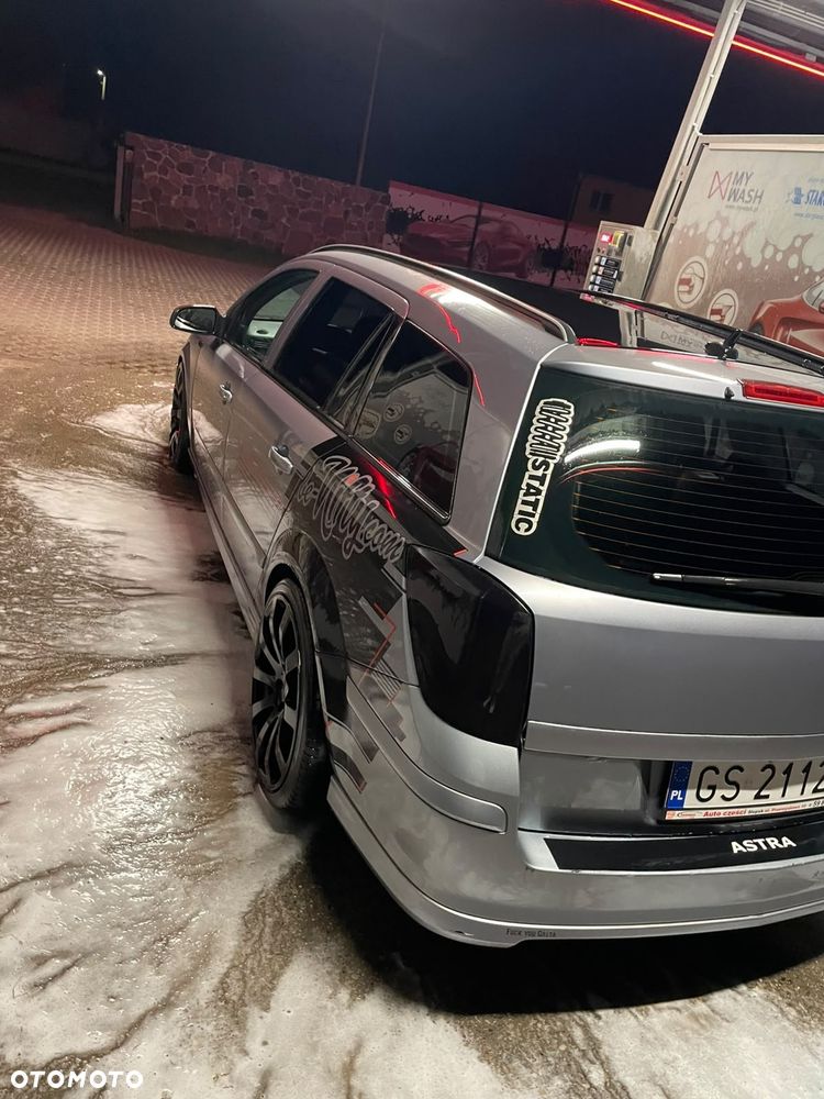 Opel Astra - 2