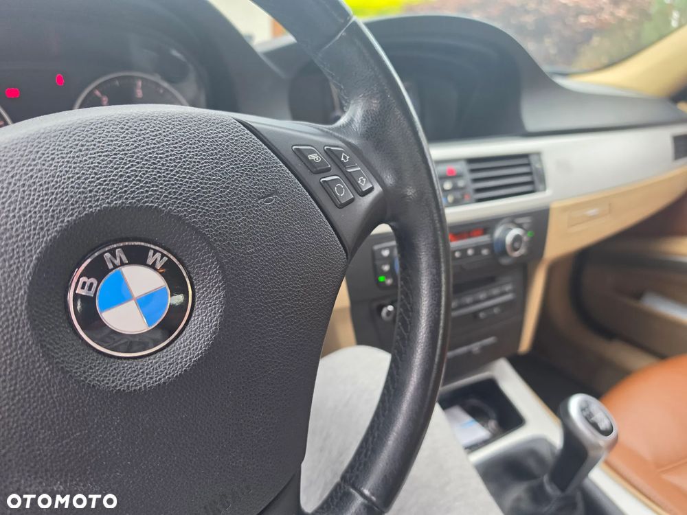 BMW Seria 3 320d Eff.Dynamics - 5