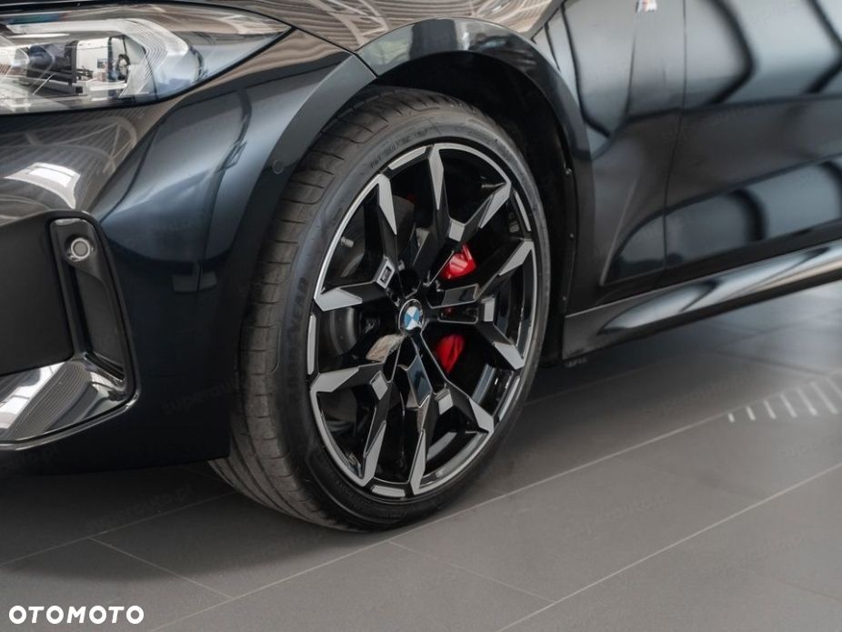 BMW Seria 3 318i M Sport - 11