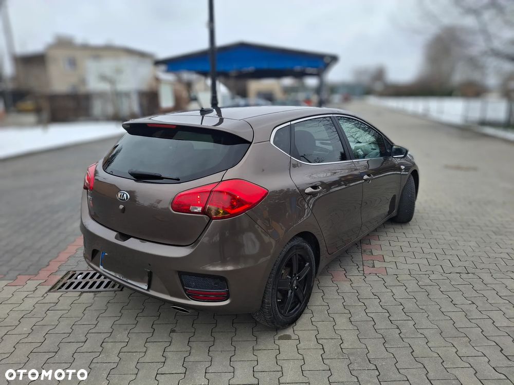 Kia Ceed - 3