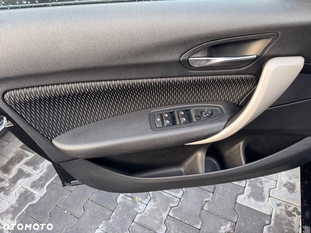 BMW Seria 1 114i Sport Line - 20