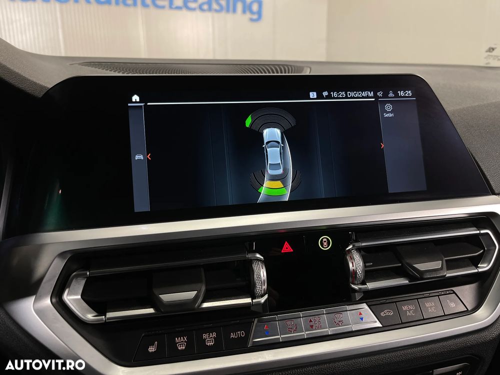 BMW Seria 3 330i AT M Sport - 24