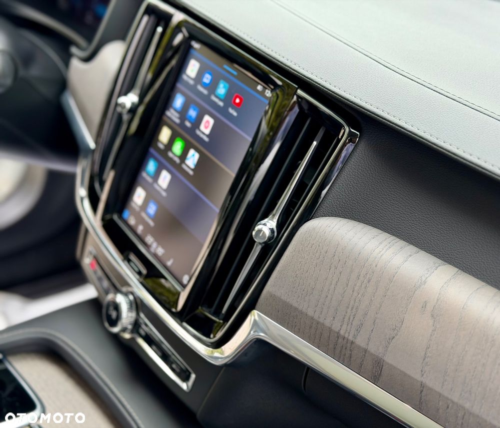 Volvo V90 Cross Country B5 D AWD Ultimate - 16