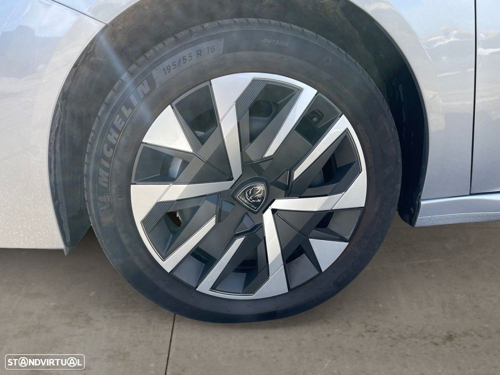 Peugeot 208 1.2 PureTech Style - 15