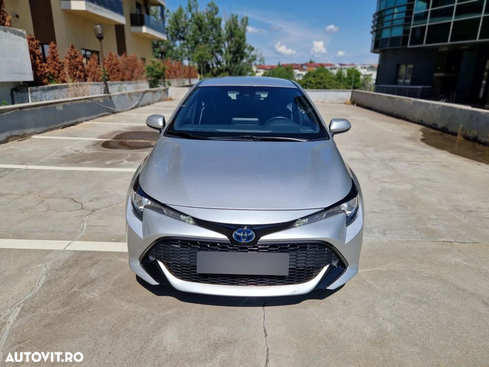 Toyota Corolla 1.8 HSD Business - 11
