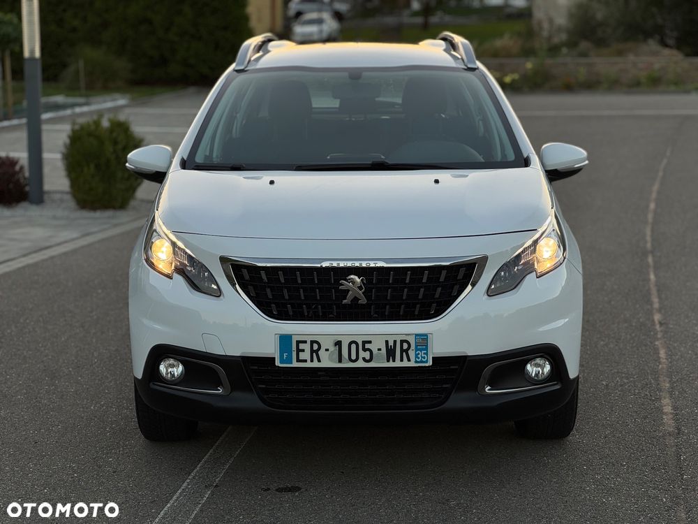 Peugeot 2008 1.2 Pure Tech Active - 9