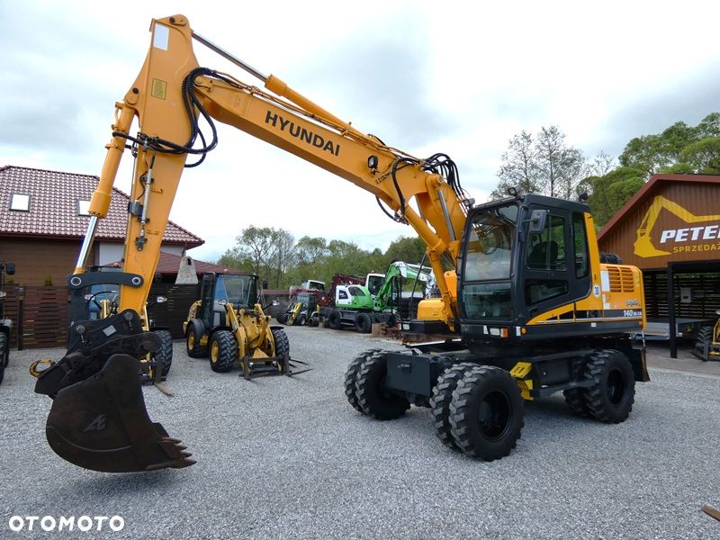Hyundai 140W-7A / Stan BDB / Ładnie utrzymana / - 8