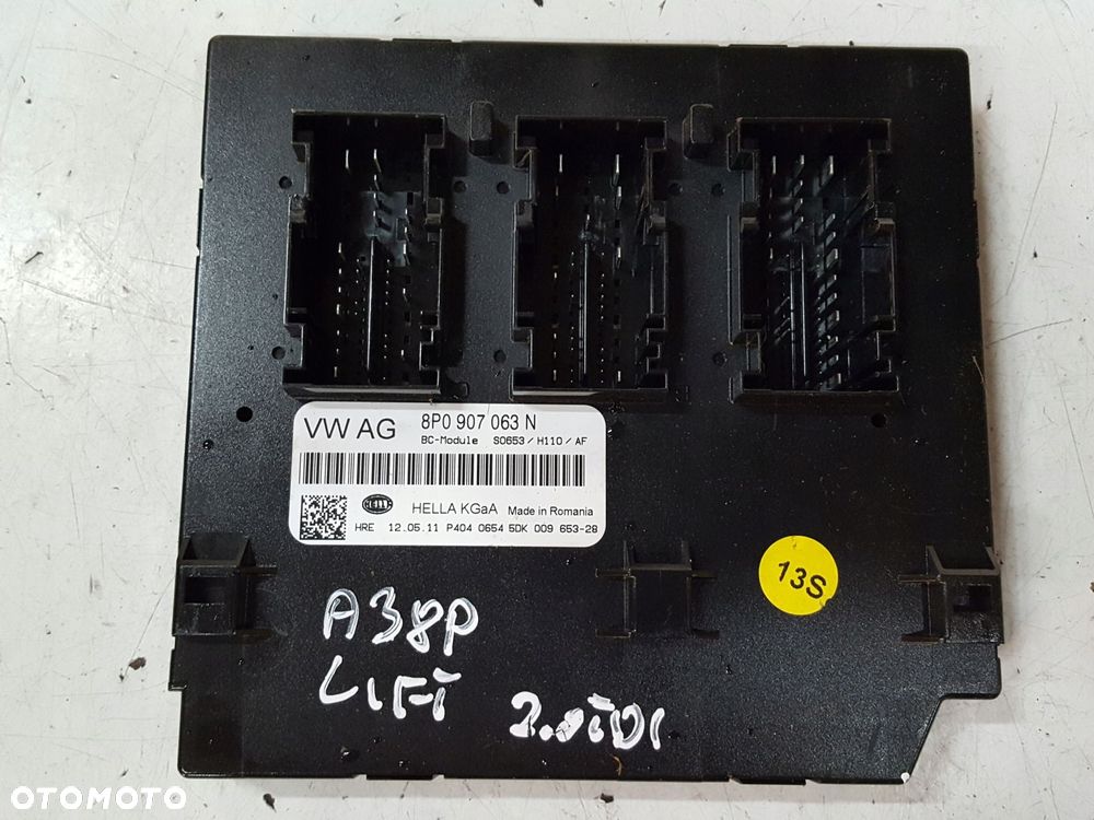 AUDI A3 8P LIFT 08-12 MODUŁ STEROWNIK BCM KOMFORTU 8P0907063N