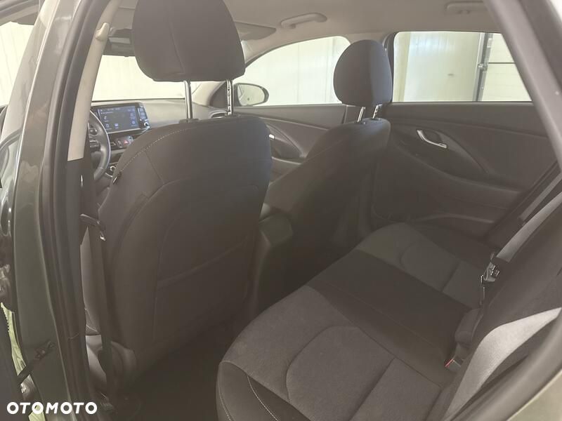 Hyundai i30 1.5 T-GDI 48V Smart DCT - 18
