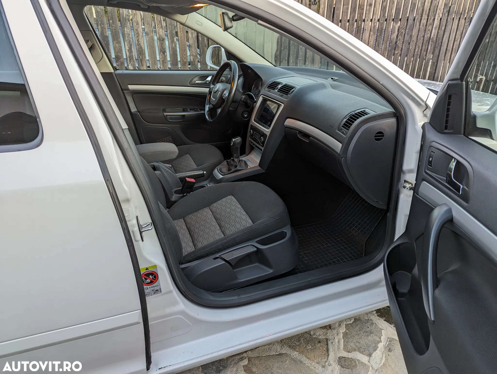 Skoda Octavia 2.0 TDI Elegance - 6