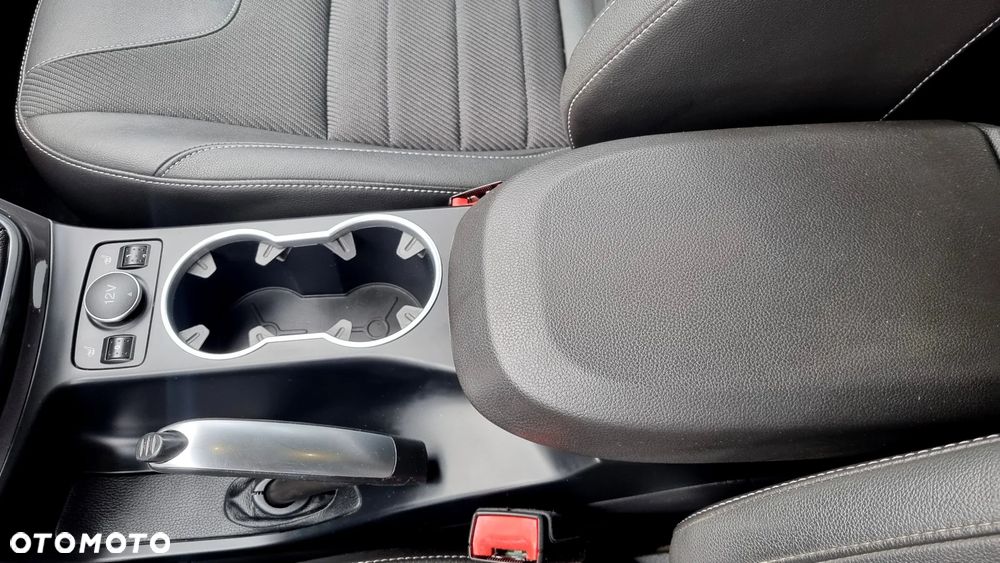 Ford Kuga 2.0 TDCi Titanium - 30