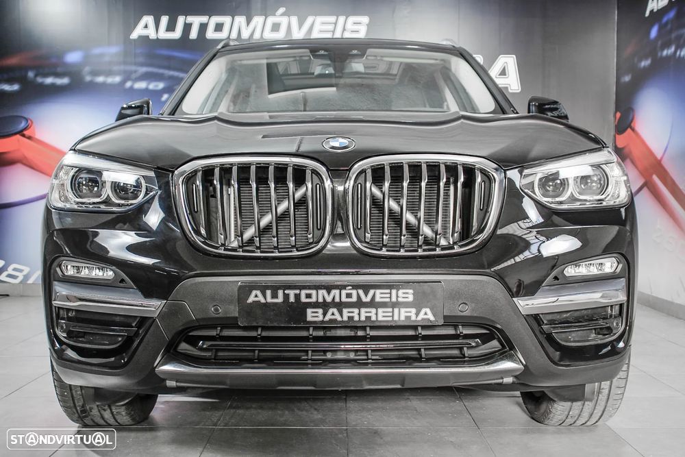 BMW X3 20 d xDrive Line Luxury - 24