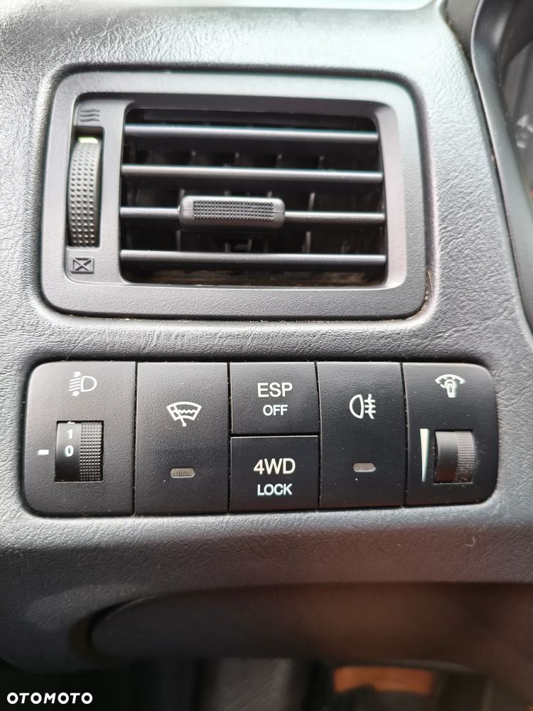 Hyundai Tucson 2.0 4WD GLS - 30