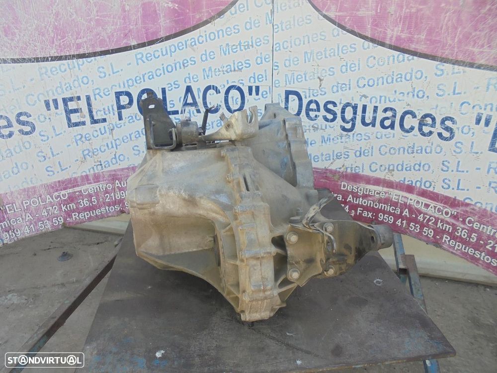 CAIXA VELOCIDADES TOYOTA AVENSIS BREAK FAMILIAR 2012 - 1