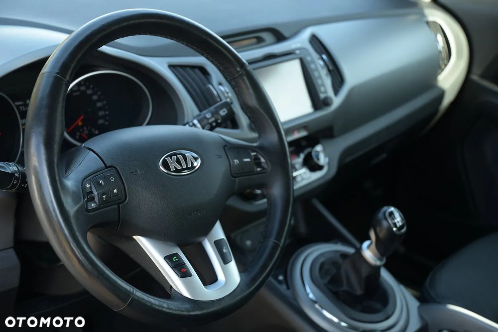 Kia Sportage 2.0 CRDI XL 2WD - 25
