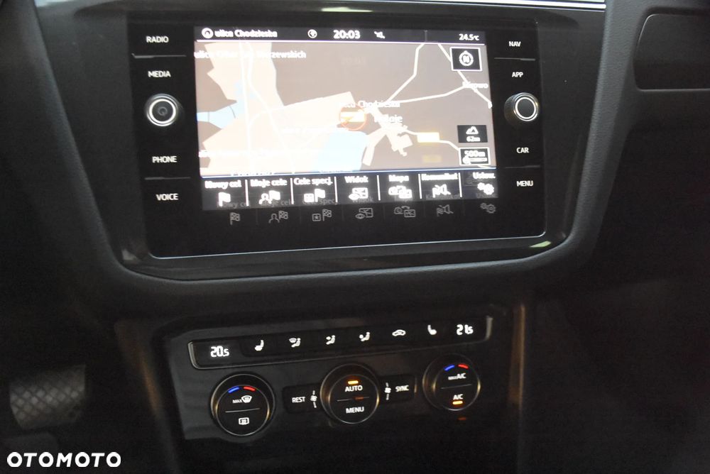 Volkswagen Tiguan 2.0 TDI SCR DSG R-Line - 11