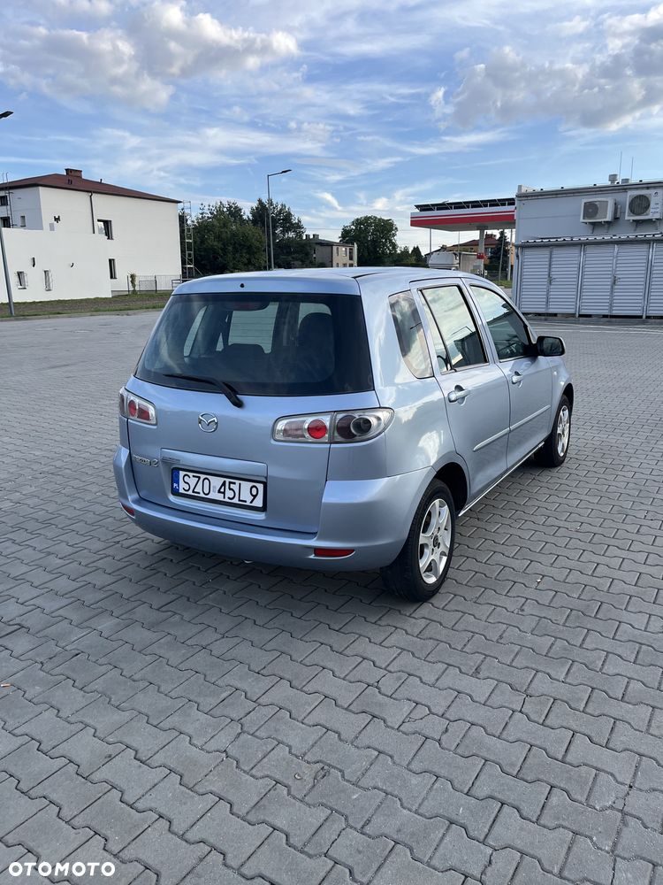 Mazda 2 - 7
