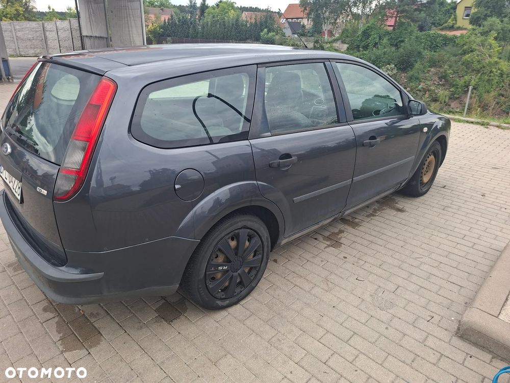 Ford Focus 1.8 TDCi Trend - 3