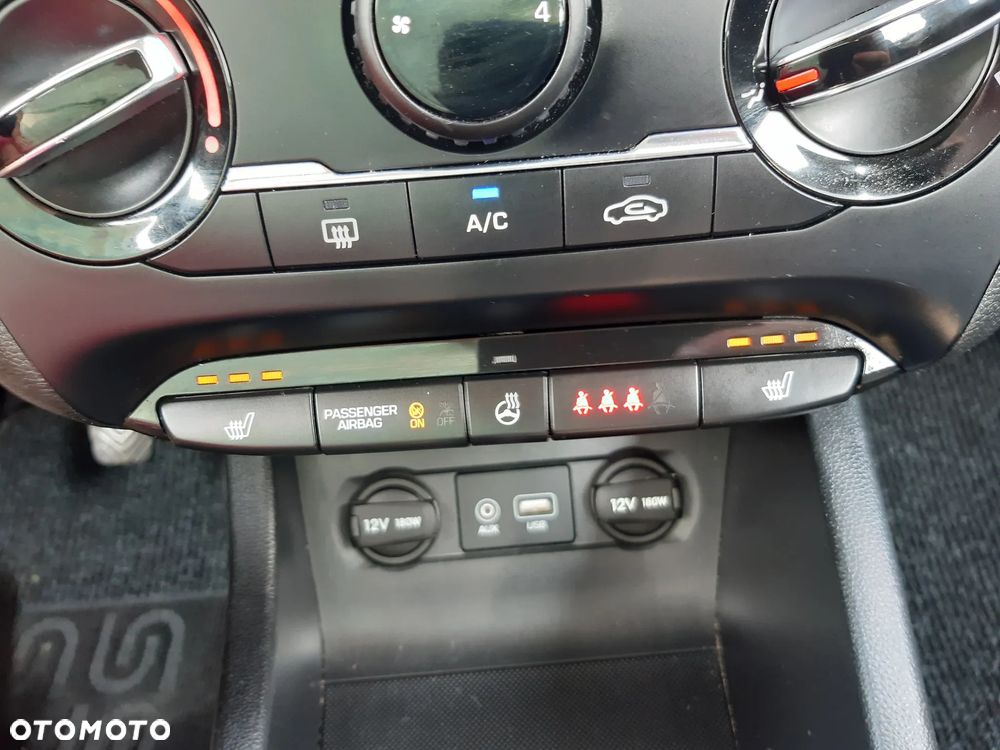 Hyundai i20 1.2 Passion Plus - 8