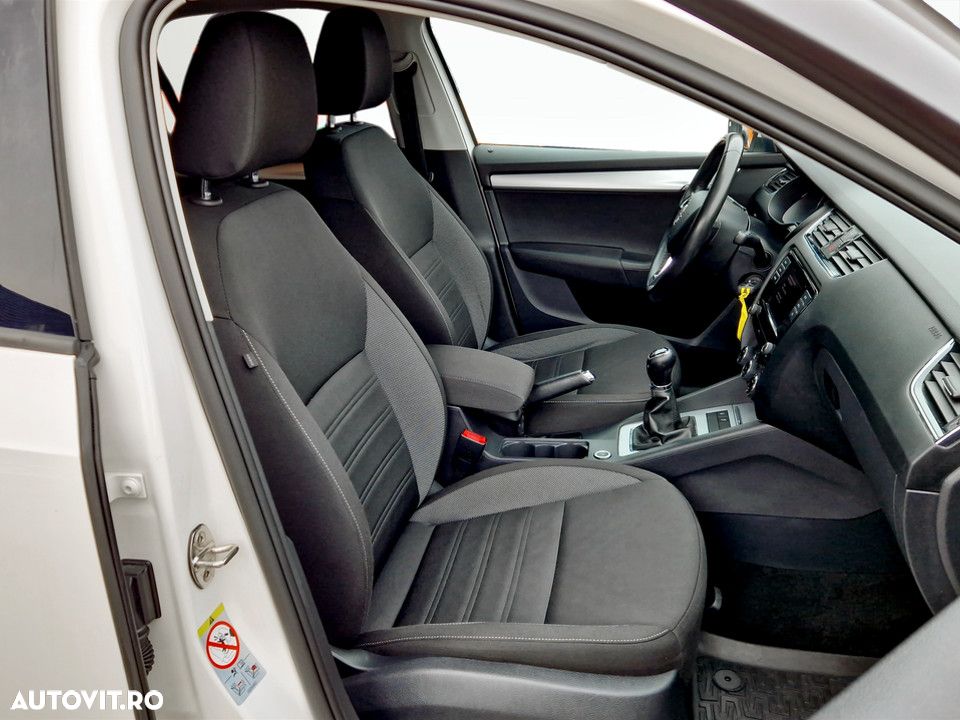 Skoda Octavia 1.6 TDI Ambition - 17