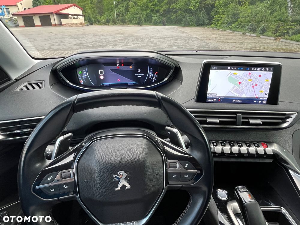 Peugeot 3008 BlueHDi 180 Stop & Start EAT8 Allure - 17
