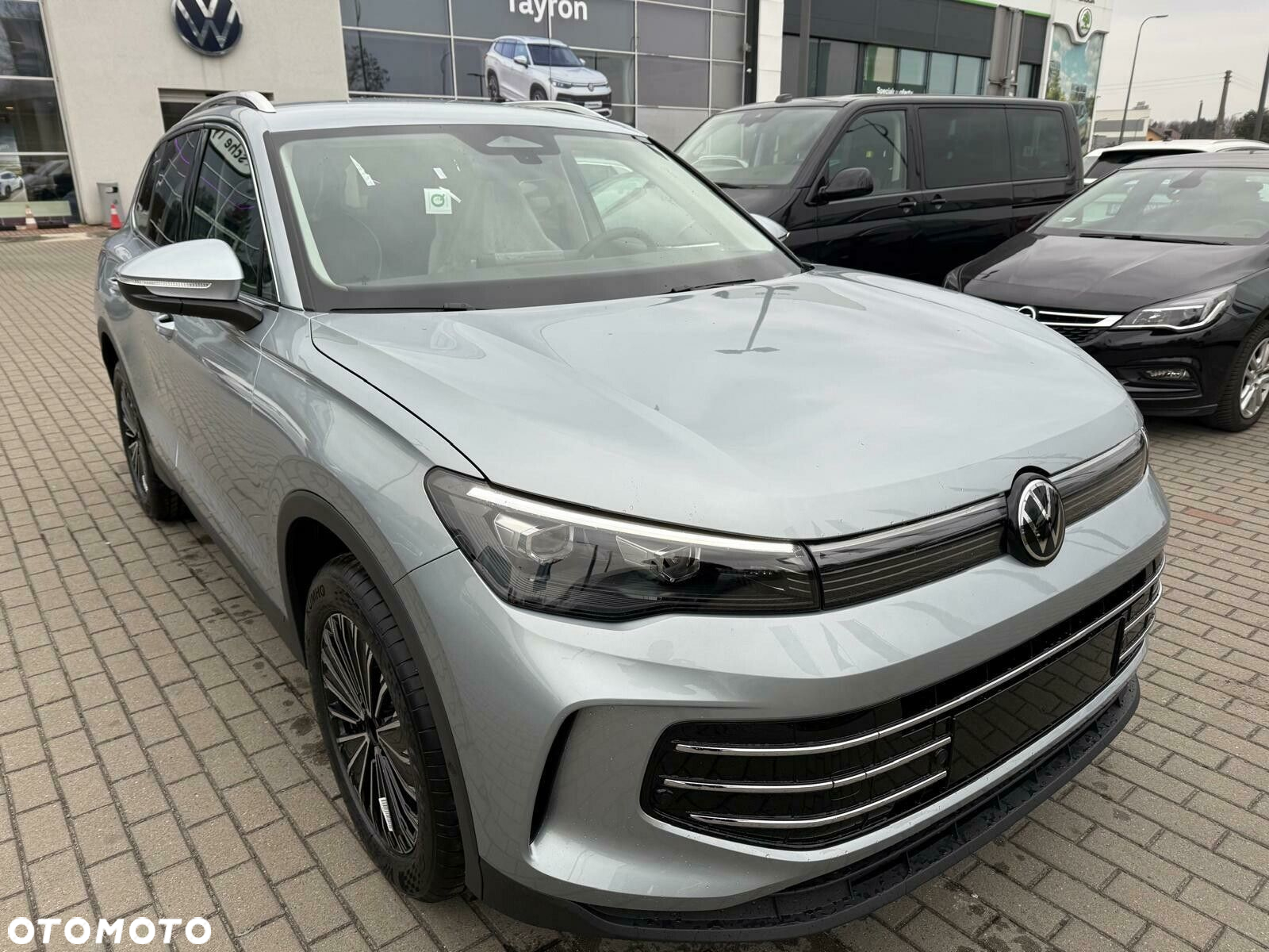 Volkswagen Tiguan - 3
