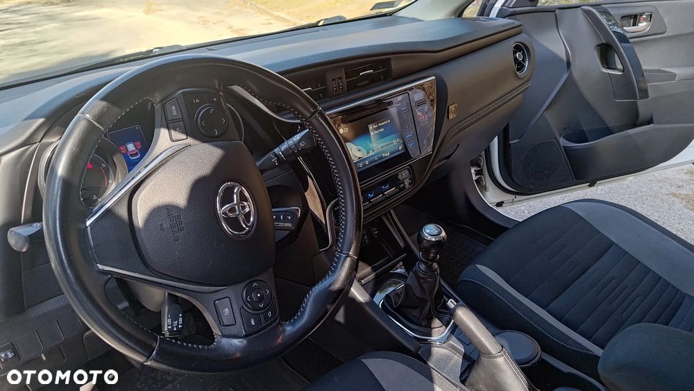 Toyota Auris 1.6 D-4D Comfort - 5