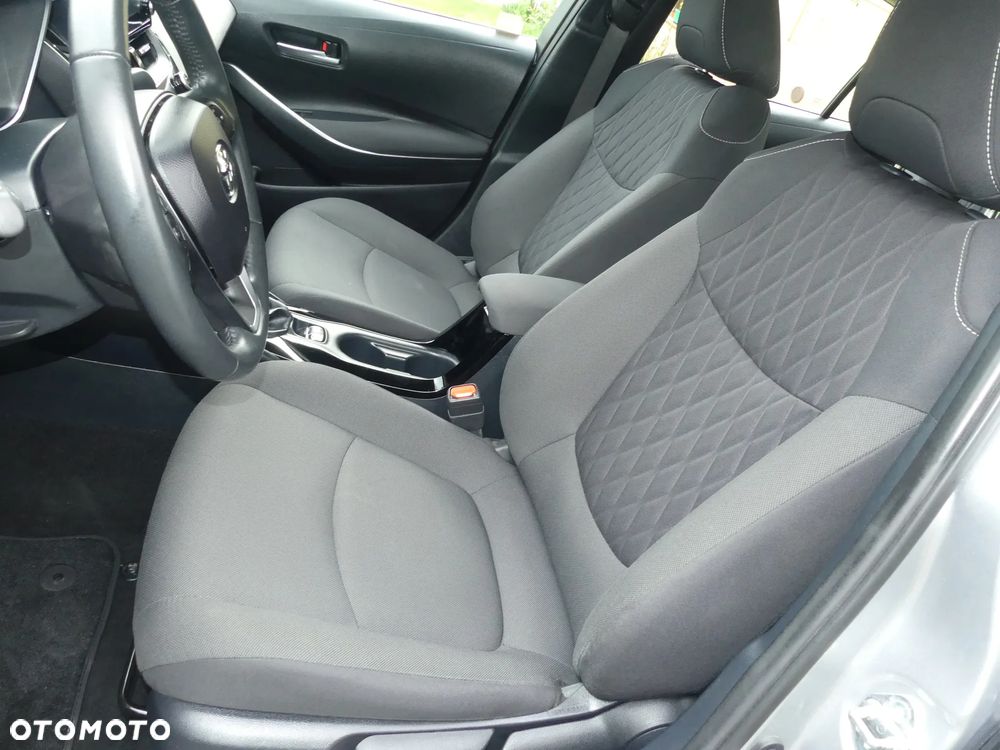Toyota Corolla 1.5 Comfort - 24