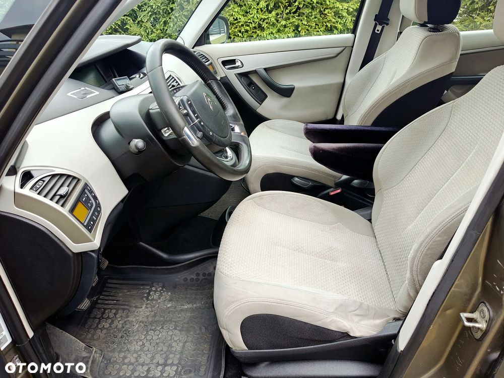 Citroën C4 Picasso VTi 120 Selection - 6