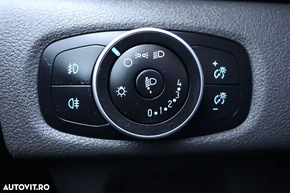 Ford Custom L2H1 - 21